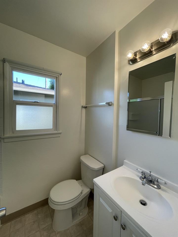 Beachwood 151 - Photo 7 of 11