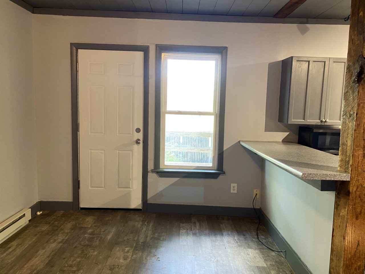 95 Hall Avenue - Photo 5 of 18