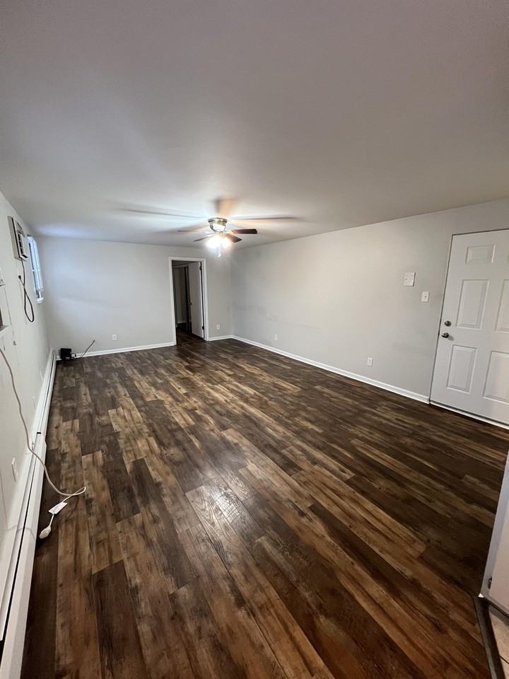 Turret Building - Photo 5 of 8