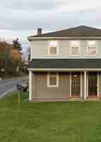 featured image of 303 E Maple St