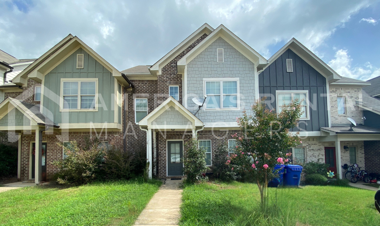 448 Polo Trce - Photo 2 of 20