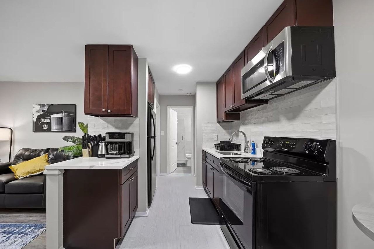 1670 - 1770 E Woodward Heights Blvd - Photo 3 of 10