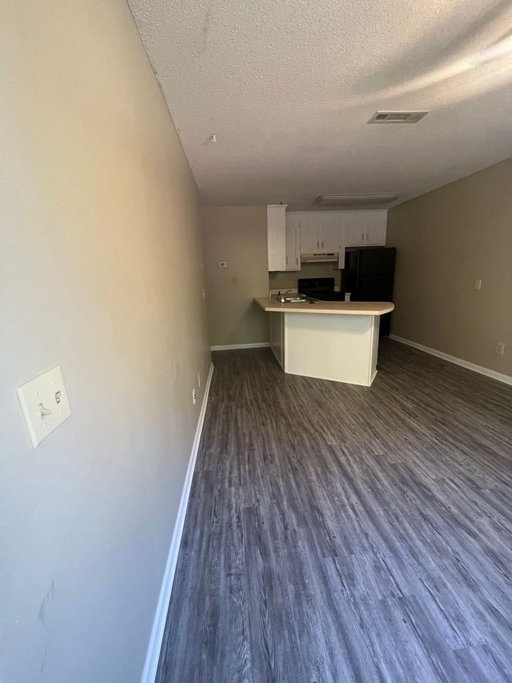 146 Gunter Lane - Photo 2 of 12