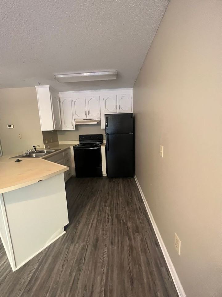 146 Gunter Lane - Photo 3 of 12