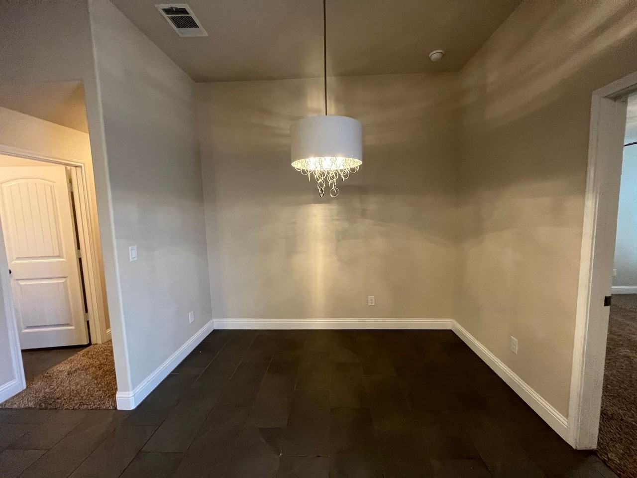 7436 105th St - Photo 7 of 26