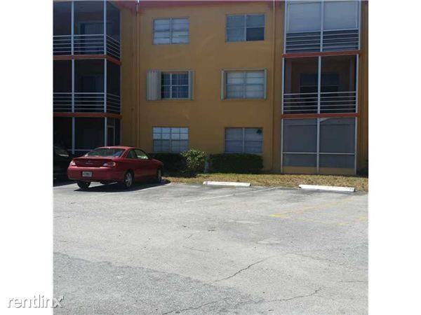 Heritage Circle - Photo 3 of 3