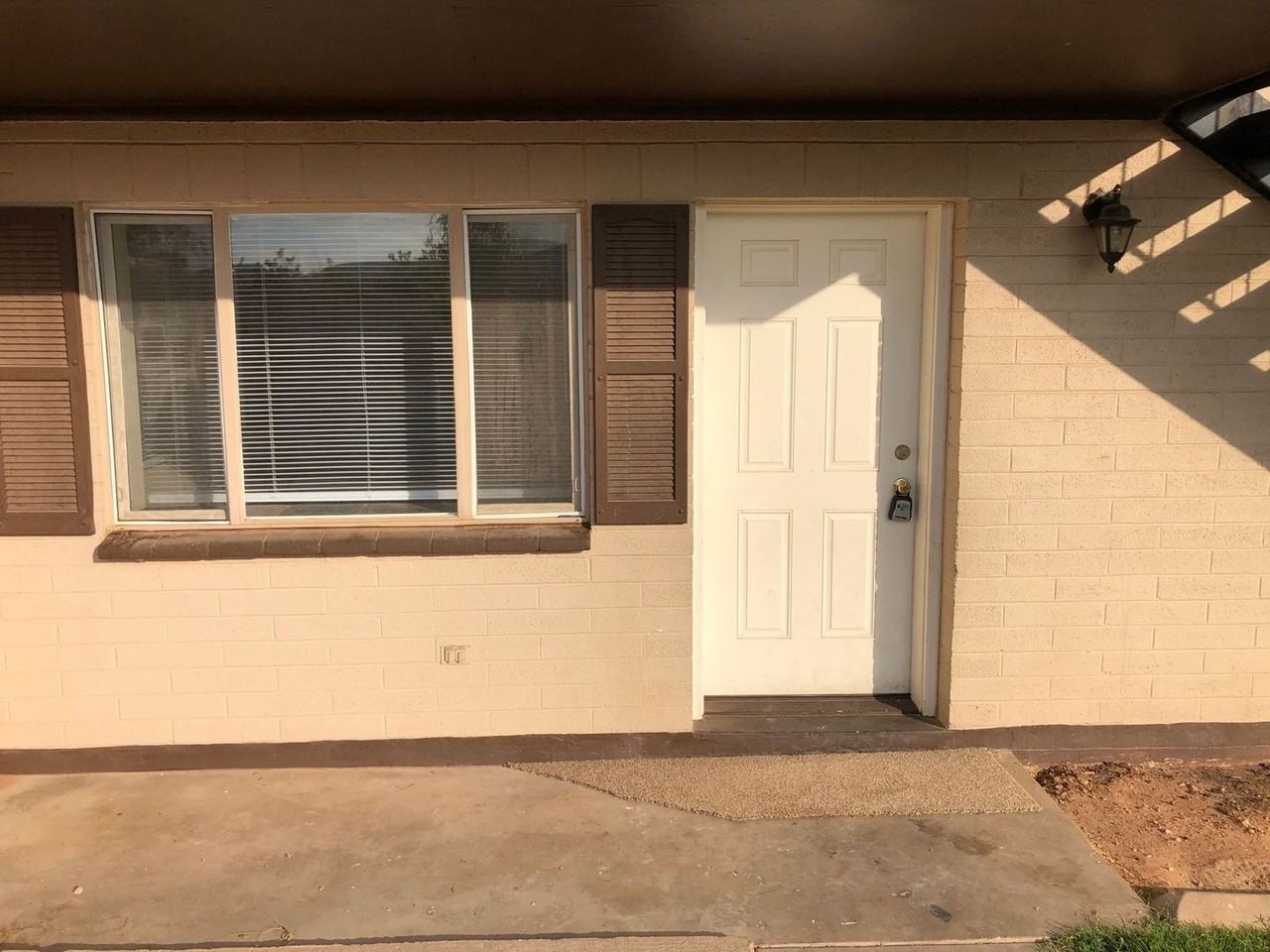 Tabernacle SG Apts, LLC Apartments 552 E Tabernacle St, St.