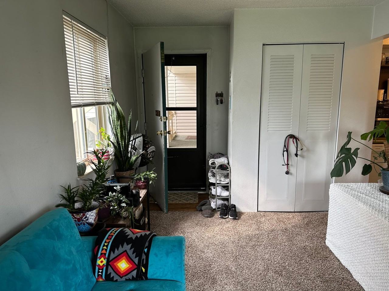 1705 Heatheridge Road - Photo 3 of 9