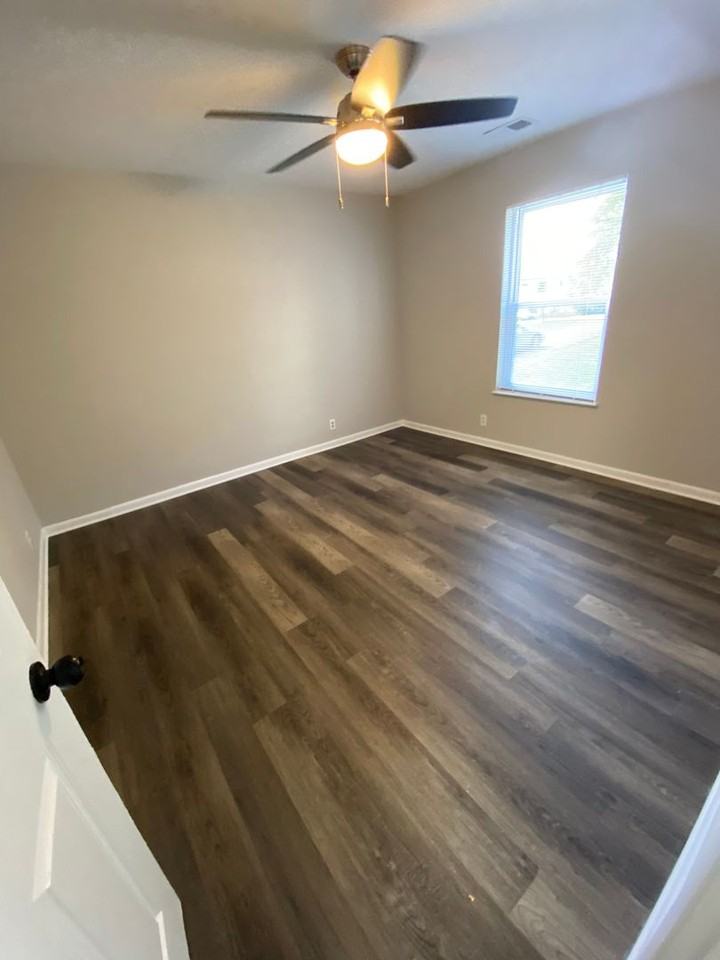 Alpine Avenue_3223 - Photo 2 of 21