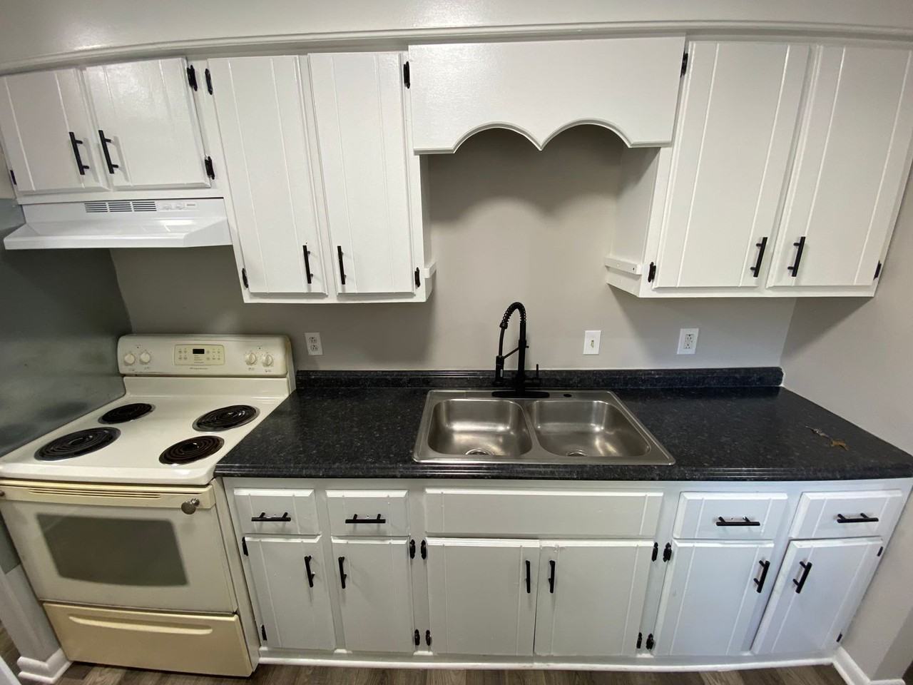 Alpine Avenue_3223 - Photo 3 of 21