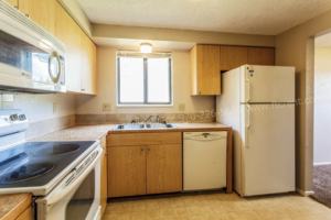 featured image of 915/917 Camelot Court