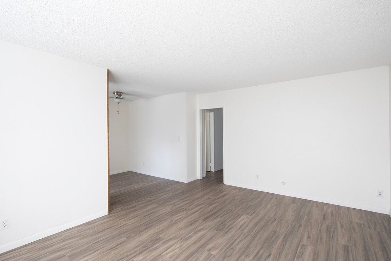 3706 Georgia St - Photo 2 of 11