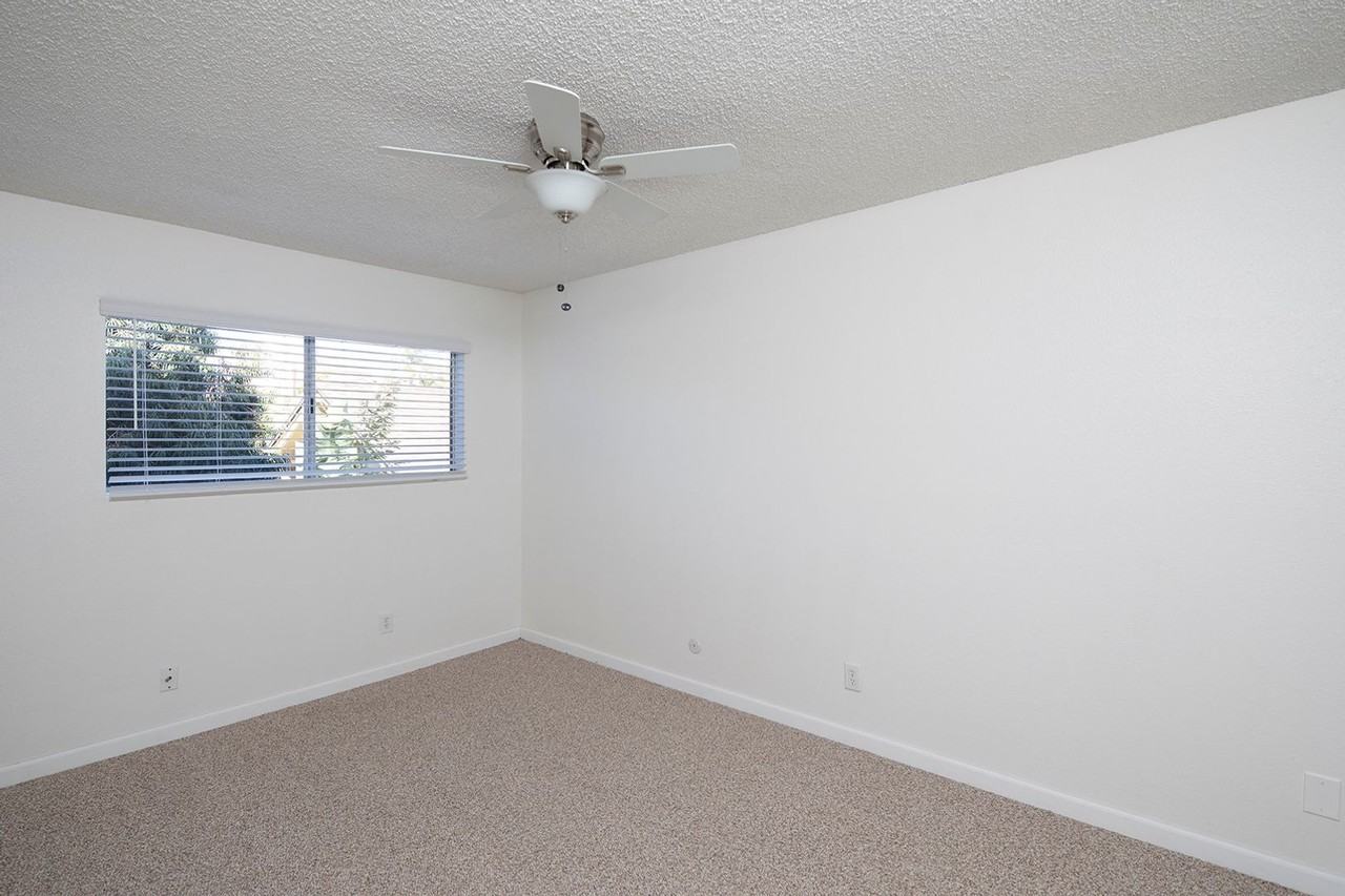 3706 Georgia St - Photo 7 of 11