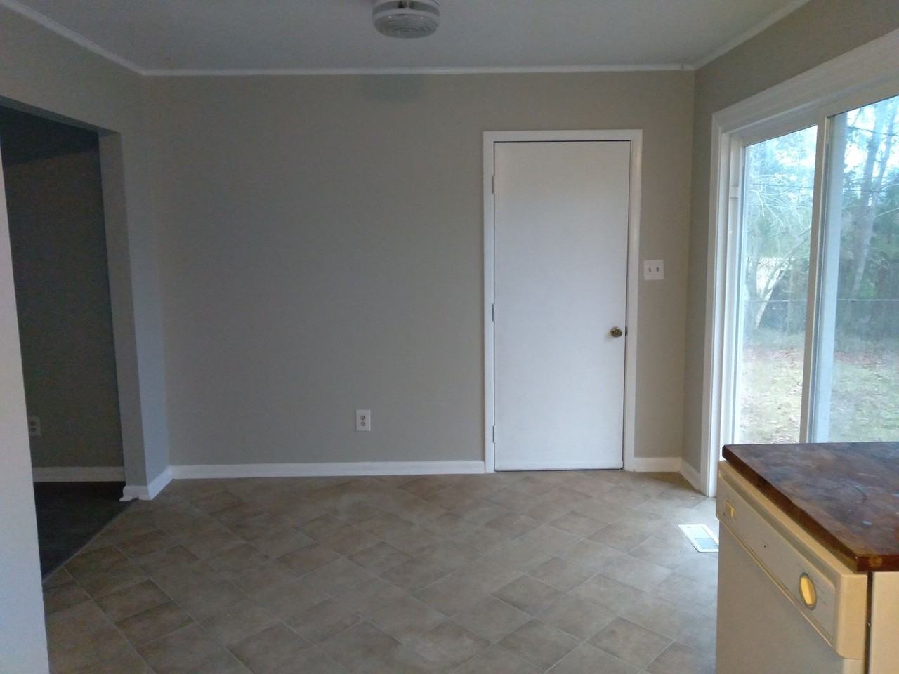 309 Tallpine Rd - Photo 5 of 16
