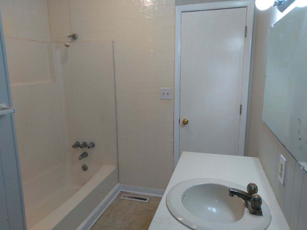 309 Tallpine Rd - Photo 7 of 16