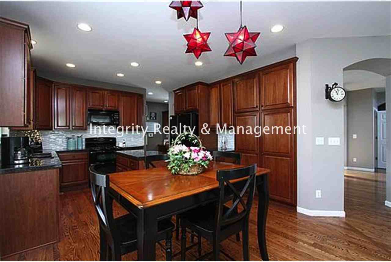 3367 Fantasy Place - Photo 4 of 26