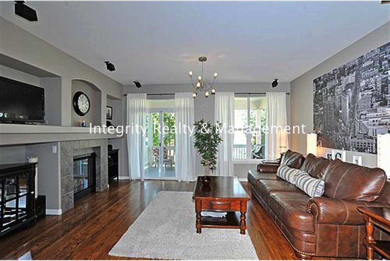 3367 Fantasy Place - Photo 7 of 26