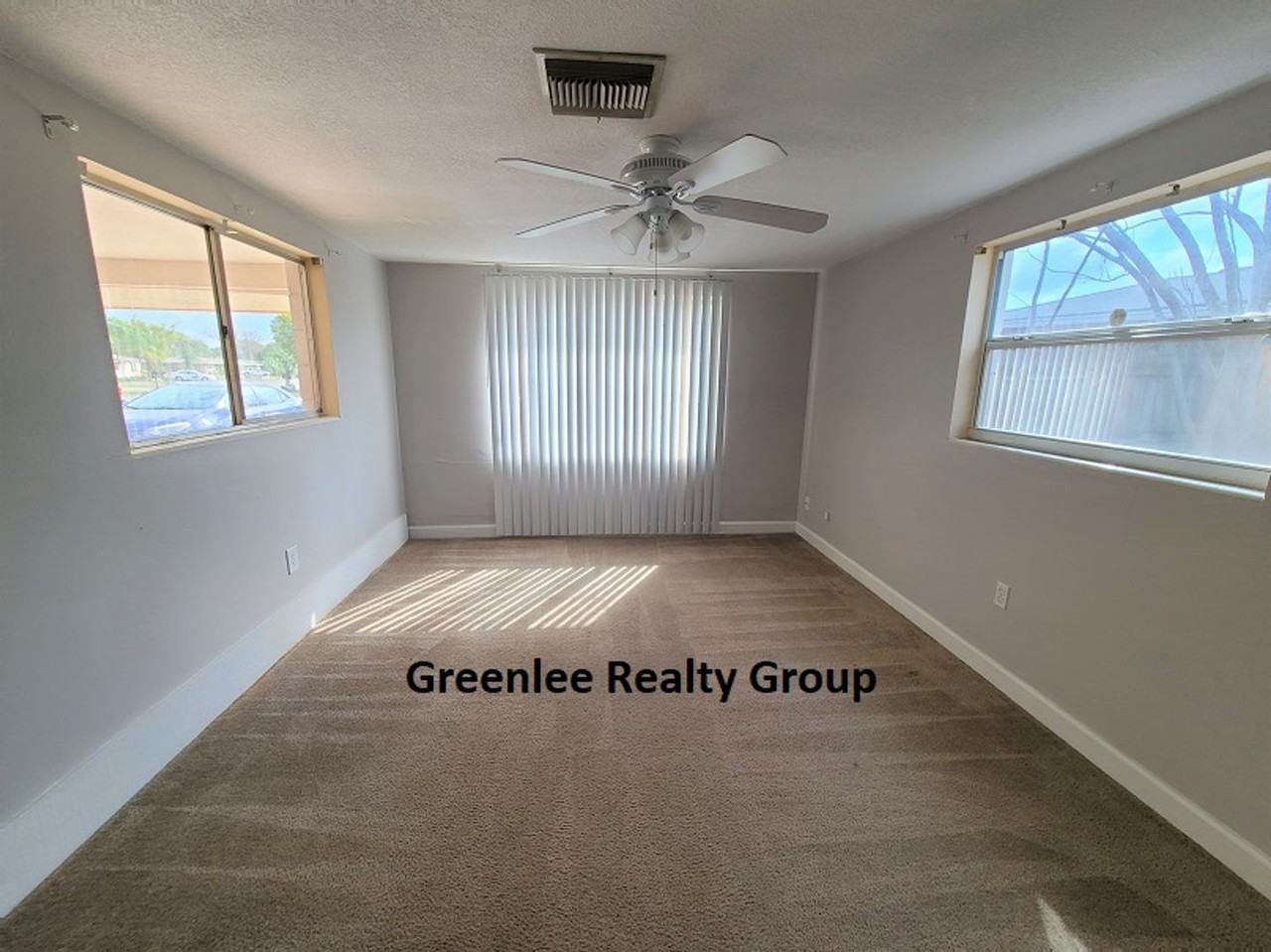 7425 Sea Grape Ave - Photo 3 of 14
