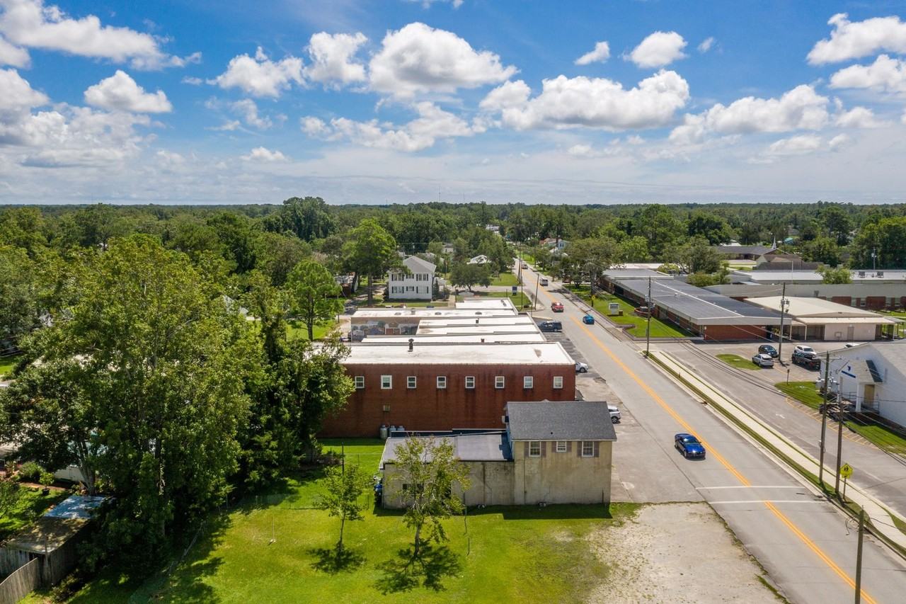 236B Chatham St - Photo 4 of 49