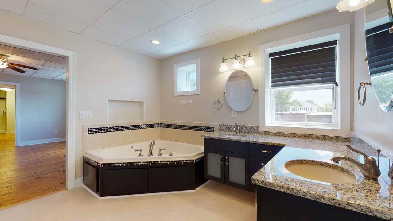 236B Chatham St - Photo 5 of 49