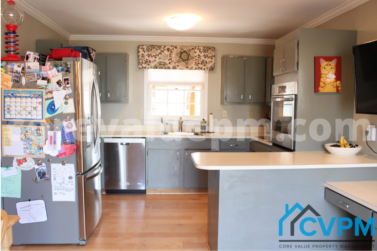 1771 Crofton Pkwy - Photo 5 of 24