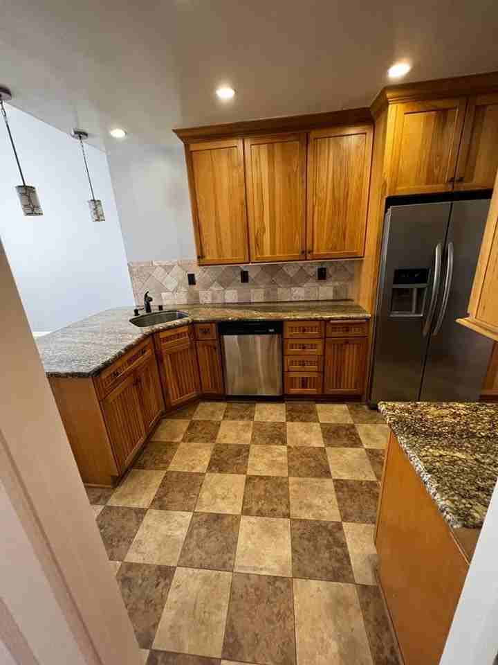 3343 Santa Carlotta St