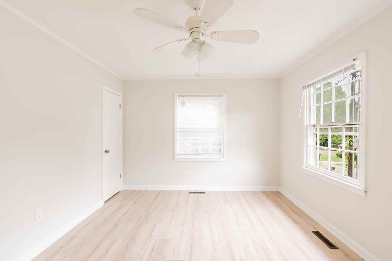 2706 Marlin Dr - Photo 3 of 13