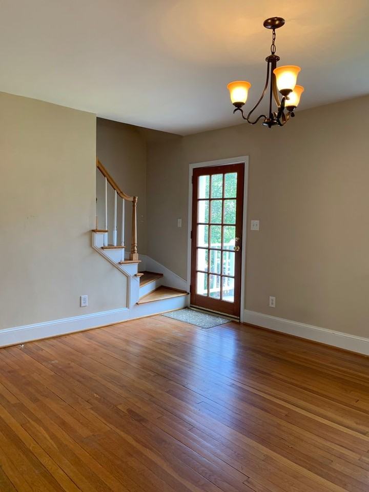 3017 Mayview Rd - Photo 4 of 17