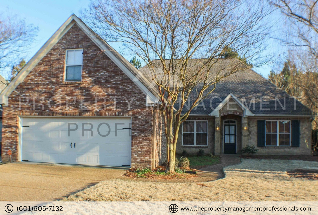 1919 Eastridge Cir - Photo 3 of 16
