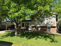 906 Woodbine Dr - Photo 1 of 1
