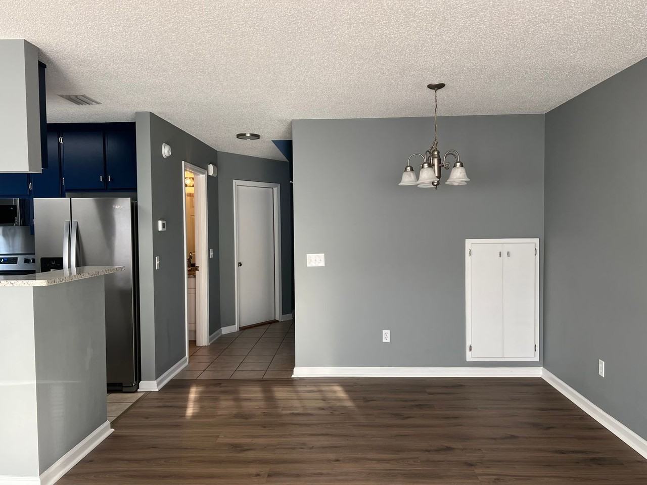 107 S Springview Dr - Photo 4 of 28