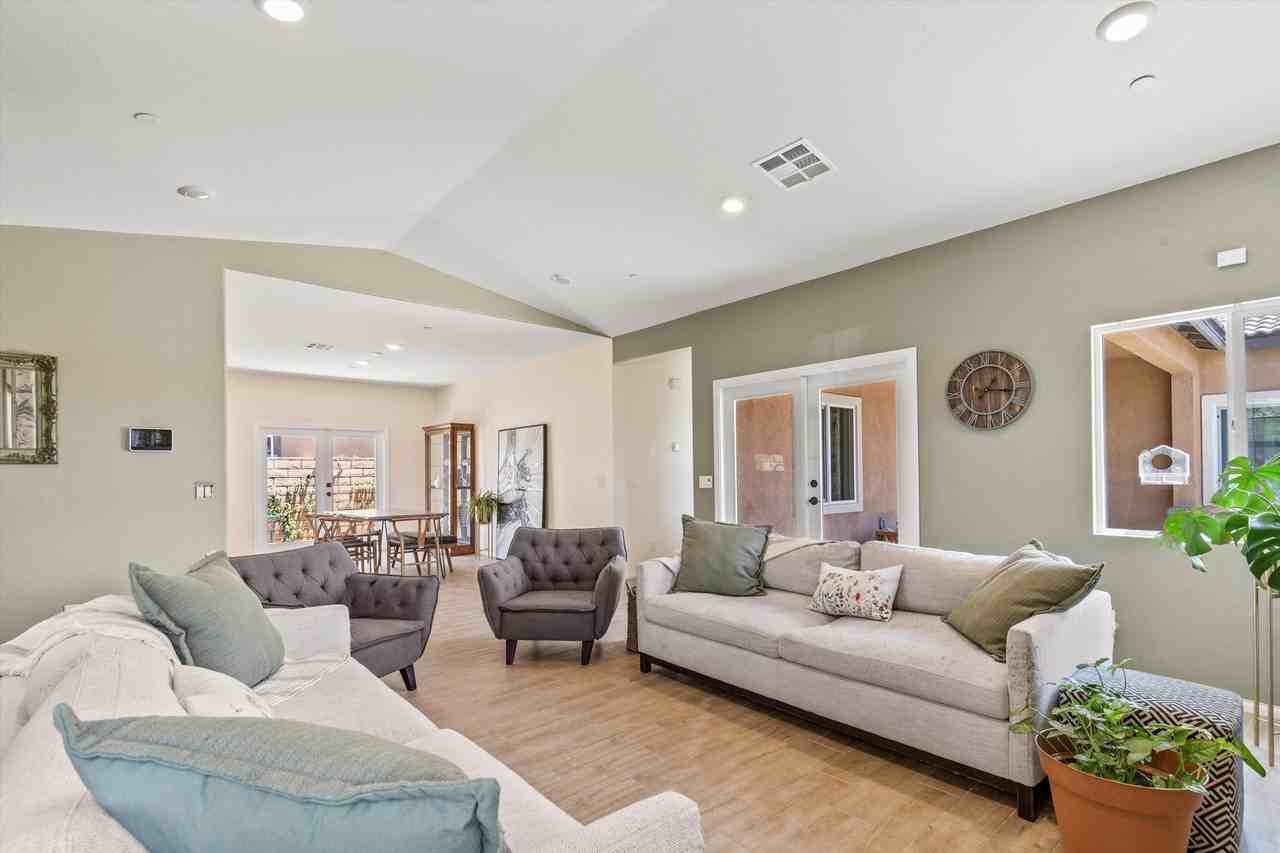 67353 Rio Naches Rd - Photo 3 of 31