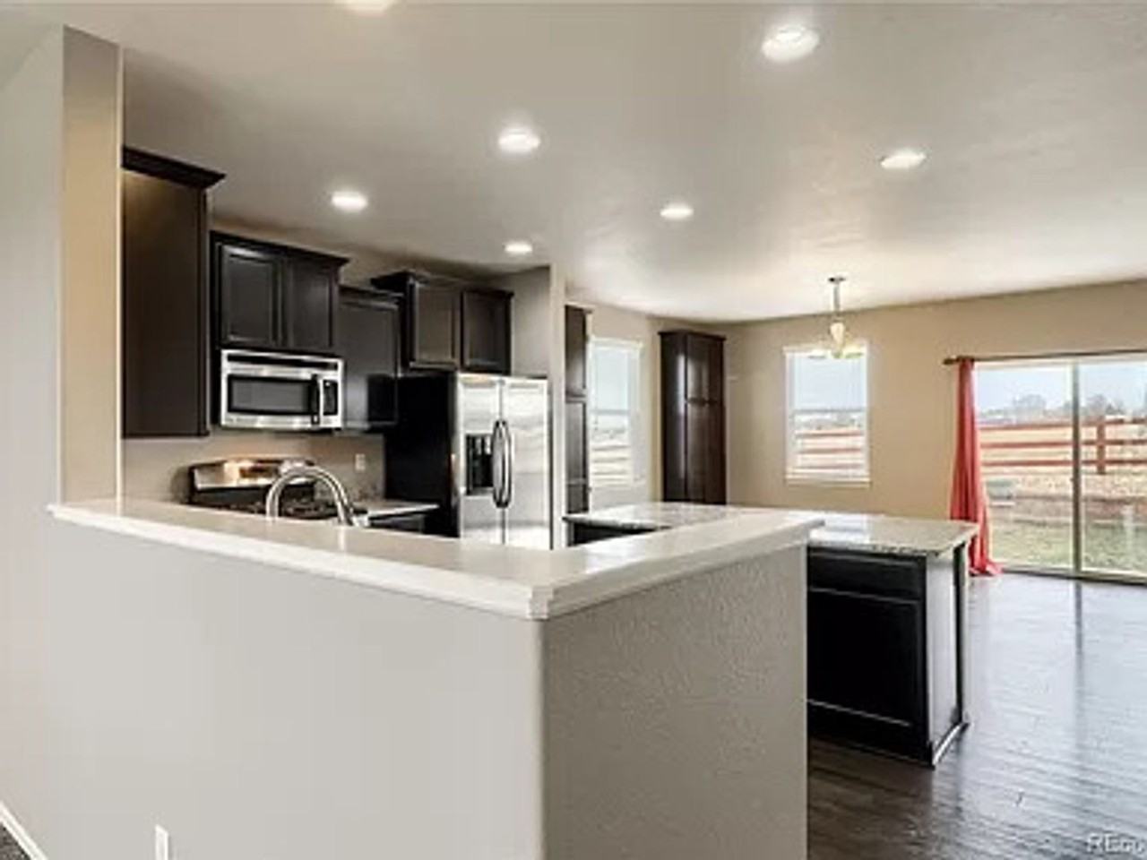 16569 E 102nd Pl - Photo 4 of 37