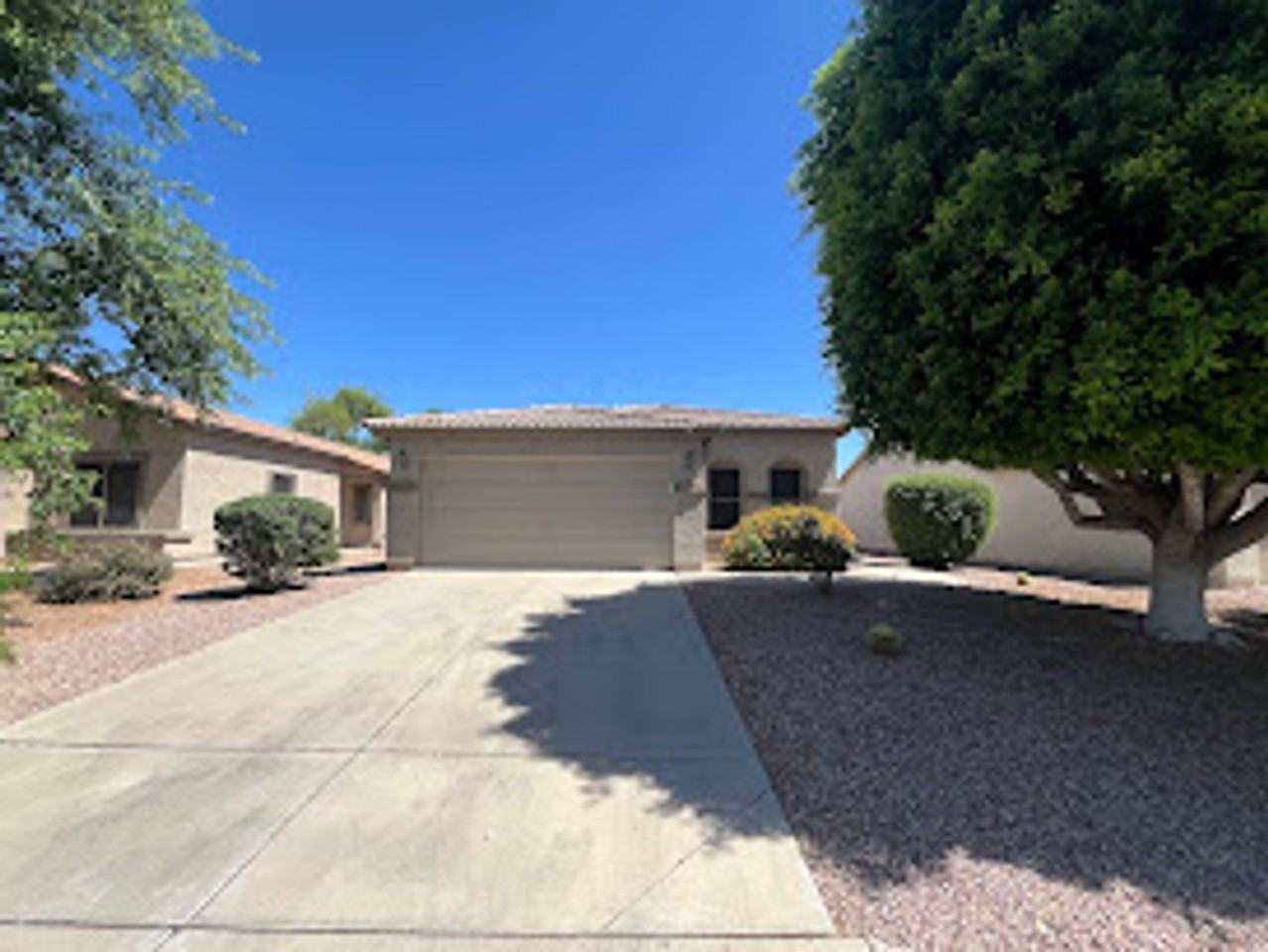 16174 W Redfield Rd - Photo 3 of 25