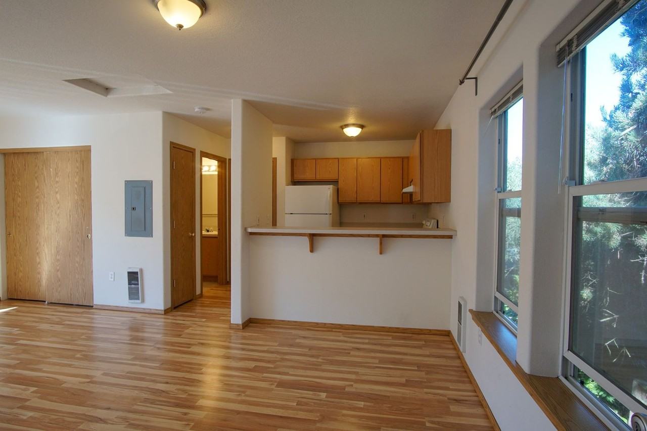 2891 Se Division St #2 - Photo 2 of 18