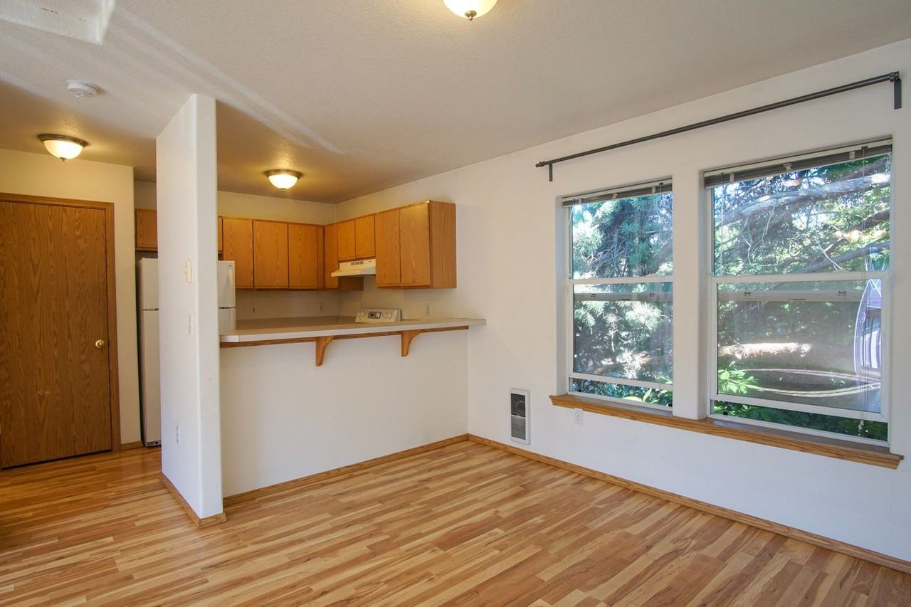 2891 Se Division St #2 - Photo 7 of 18