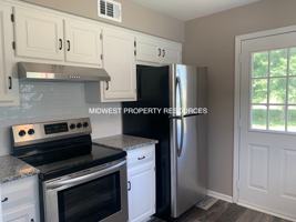 featured image of 202 Nw Market Pl #B