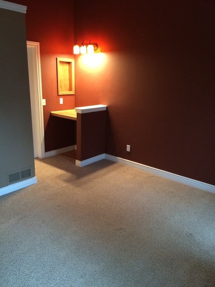 378 Pheasant Run - Photo 3 of 11