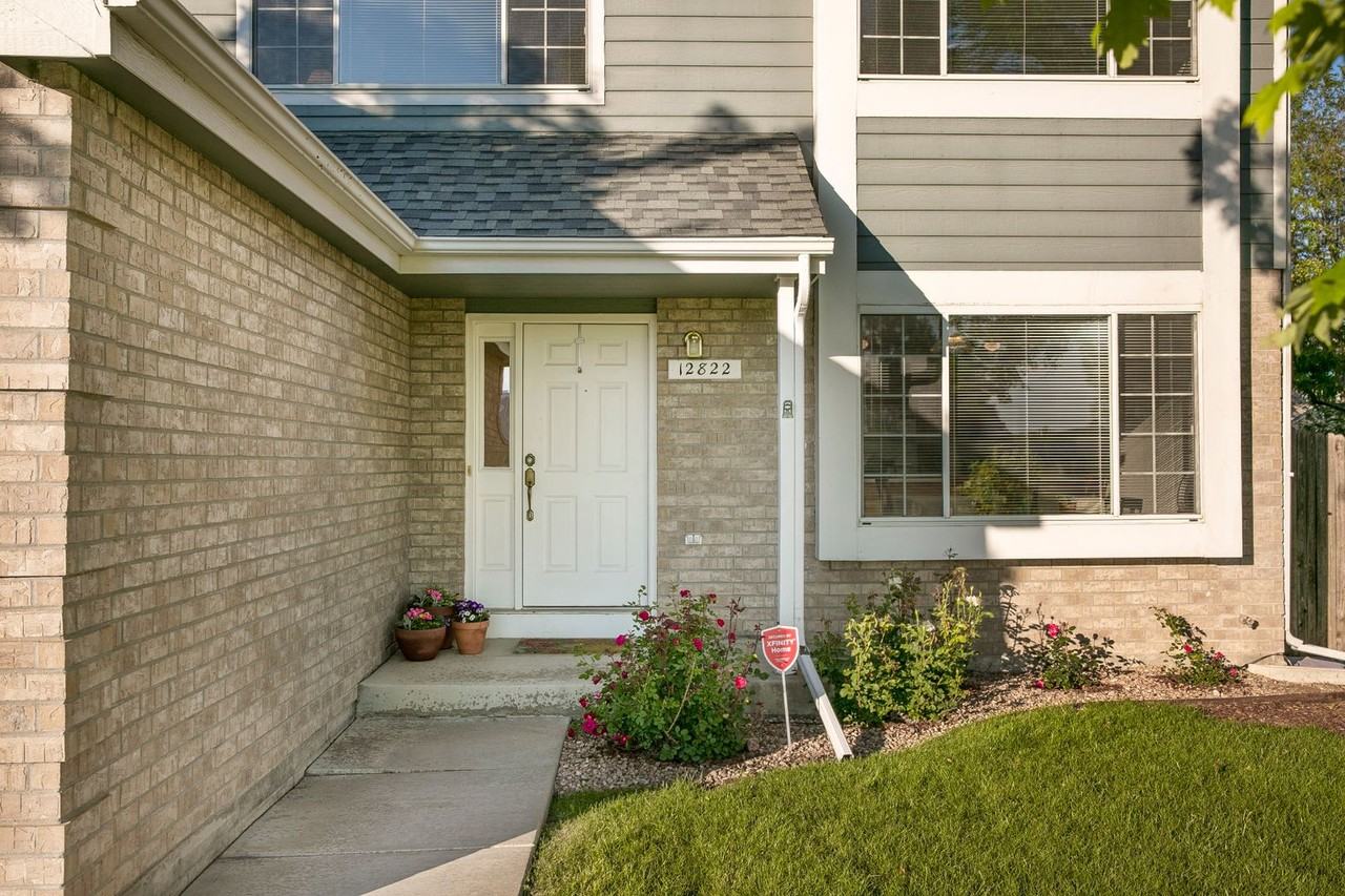 12822 Bellaire St - Photo 6 of 35