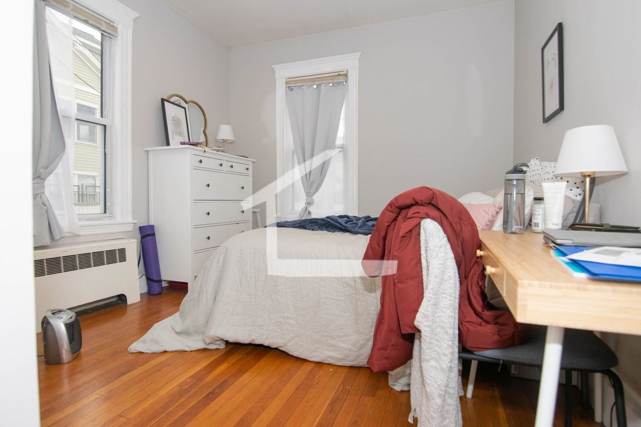 44 Long Ave - Photo 6 of 14