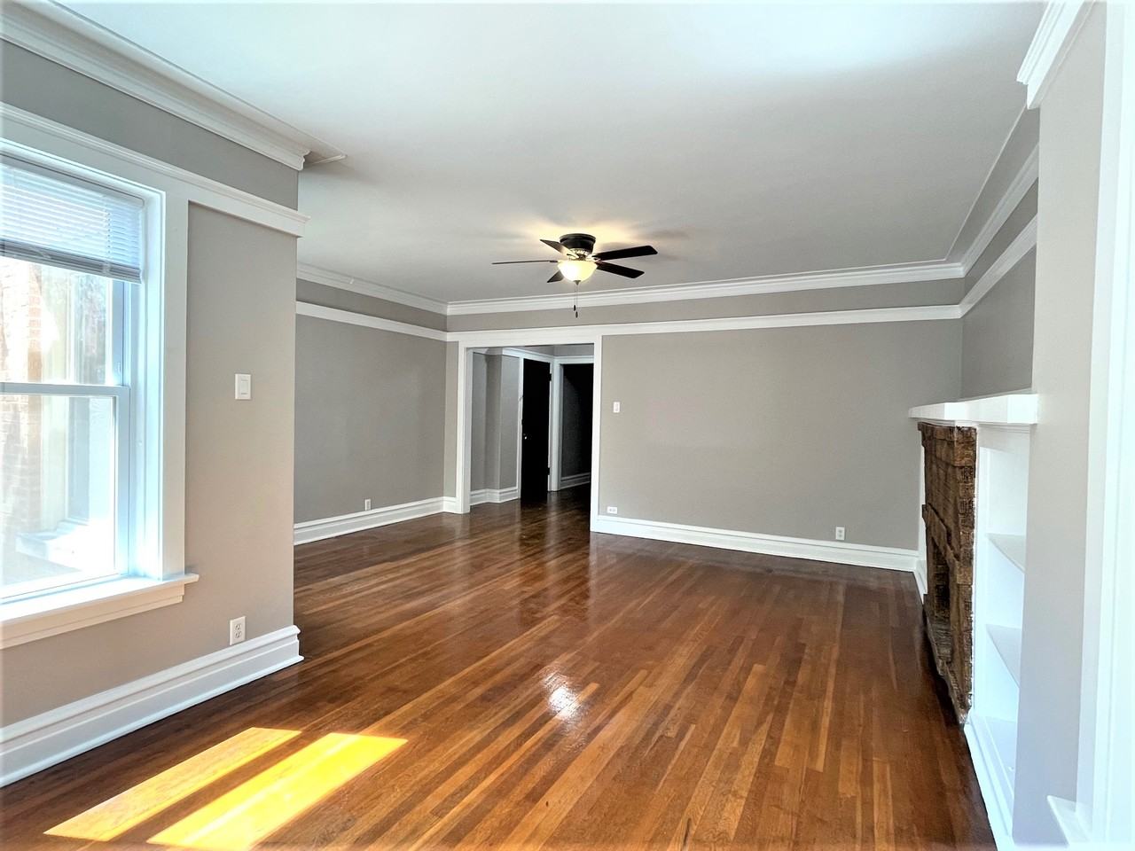 1452 W Winnemac Ave #1452-3 - Photo 3 of 32