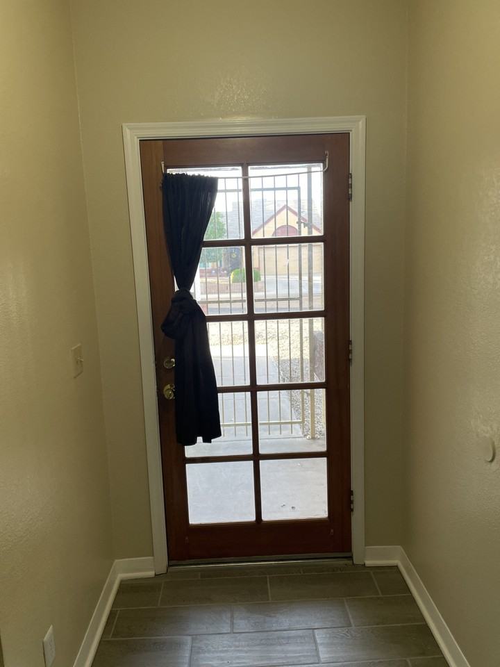 6863 W Cinnabar Ave #NA - Photo 2 of 14