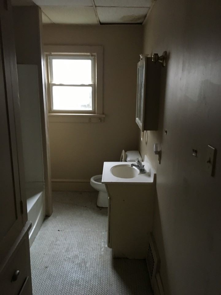 2525 6th St Nw #NA - Photo 2 of 9