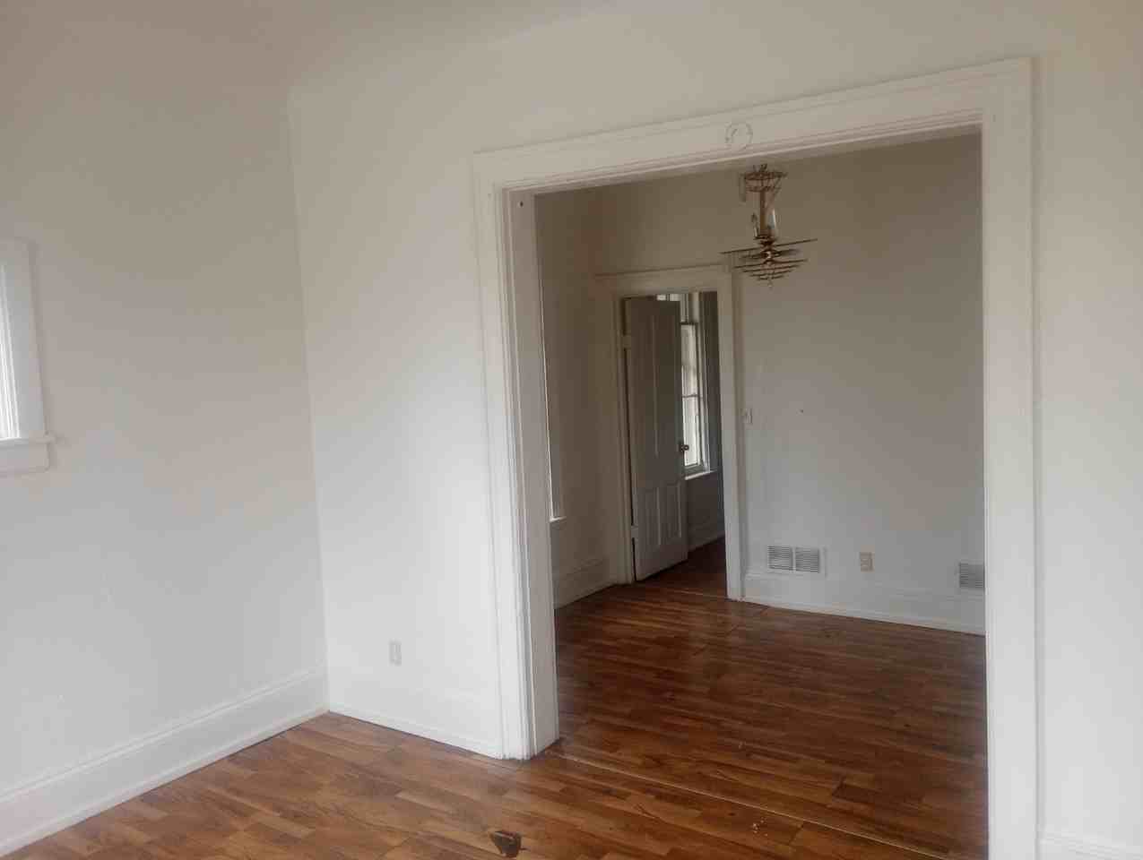 920 Park Ave - Photo 6 of 21