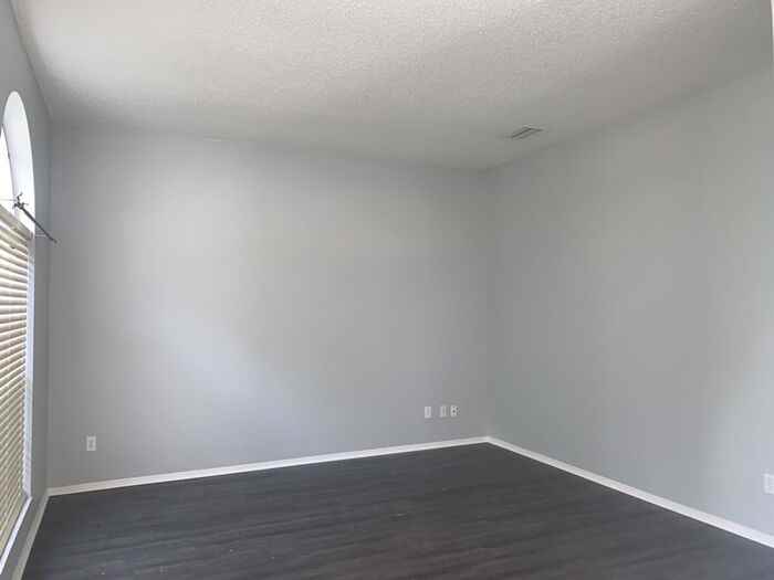 19119 Cherry Rose Cir - Photo 3 of 23