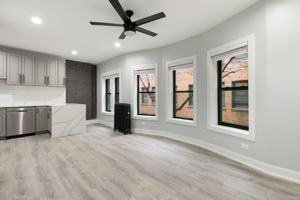 featured image of 7736 N Eastlake Ter