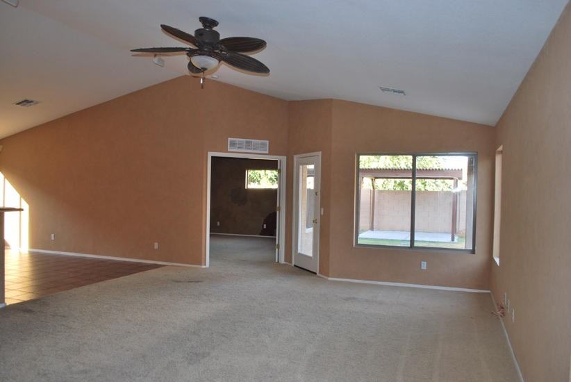 15664 W Saguaro Ln #1 - Photo 3 of 7