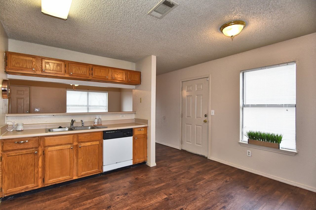 Brookstone Park - Photo 5 of 12