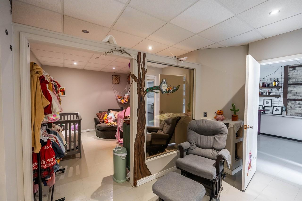 188 Front St N #1 - Photo 2 of 10