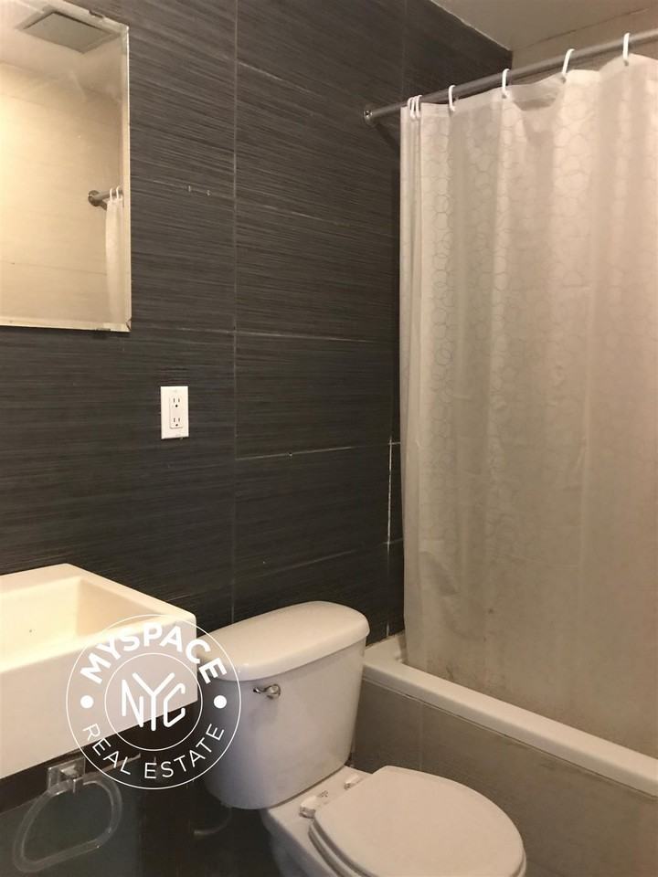 75 Jefferson St #3f - Photo 7 of 8